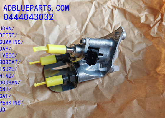 0444043032 OEM บ๊อช การป้องกัน หน่วยดับไฟ / หัวฉีดยูเรีย / โมดูลการดับไฟ 0444043032 Adblue หัวฉีด ช่องฉีด ช่องฉีดสําหรับ JOHN DEERE CUMMINS DAF IVECO BOBCAT ISUZU HINO DOOSAN CNH PER CATKINS UD