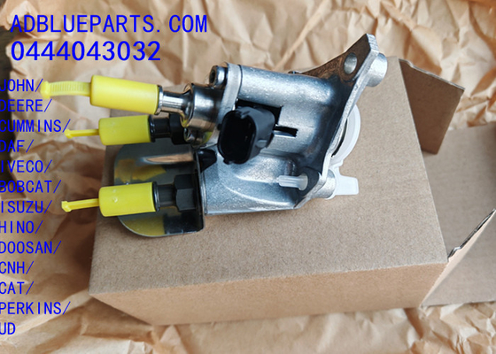 0444043032 OEM บ๊อช การป้องกัน หน่วยดับไฟ / หัวฉีดยูเรีย / โมดูลการดับไฟ 0444043032 Adblue หัวฉีด ช่องฉีด ช่องฉีดสําหรับ JOHN DEERE CUMMINS DAF IVECO BOBCAT ISUZU HINO DOOSAN CNH PER CATKINS UD
